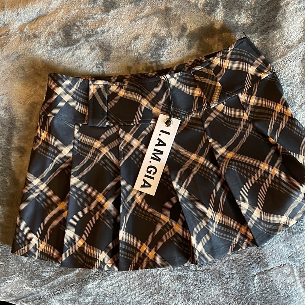 I.AM.GIA Carmel Black Check skirt